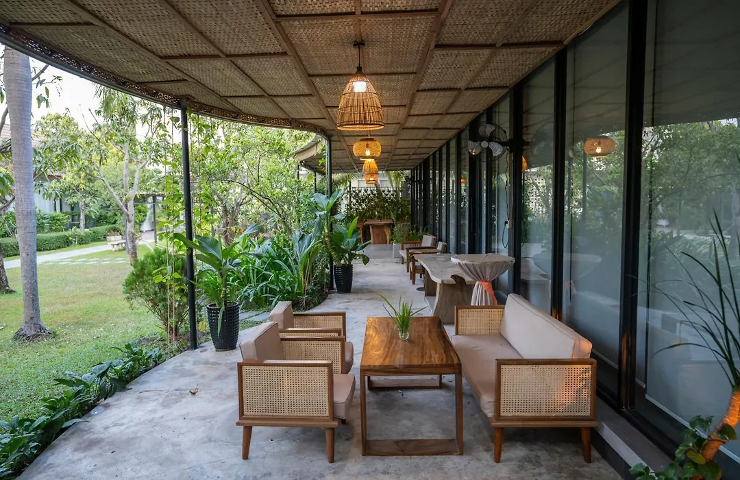 Alice Villa Hotel-1